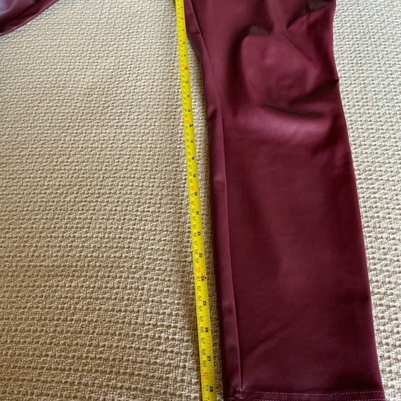 I.N.C. International Concepts Women’s Faux-Leather Skinny Pant SIZE 10 - Picture 3 of 8